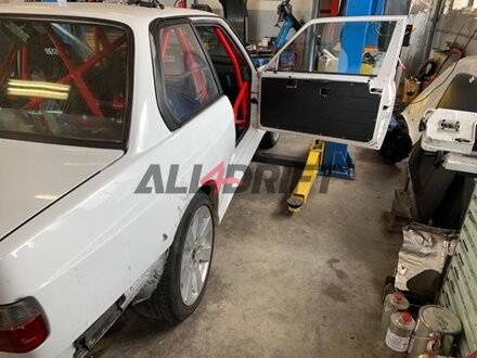 Panneaux de porte de course en aluminium BMW E30 coupé - avant + arrière