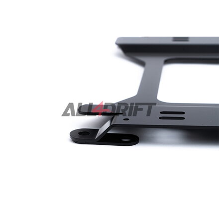 Plateforme pour le montage d'un siège sport NISSAN 350Z / INFINITI G35