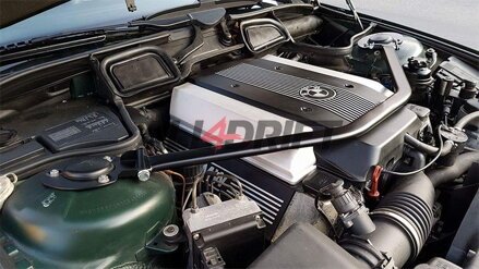 Barre anti-rapprochement BMW E38 - supérieure, avant