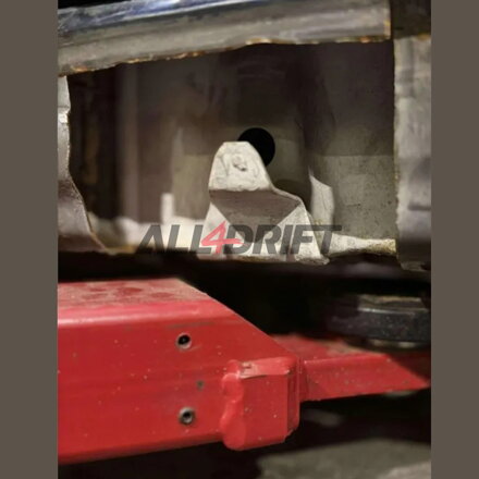 Renfort des points de levage avant BMW E46