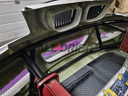 Châssis avant BMW E8X (Barre de protection) 1M